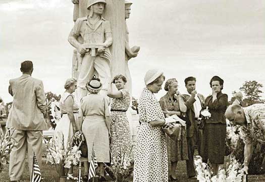 Gold Star Mothers VJ Day